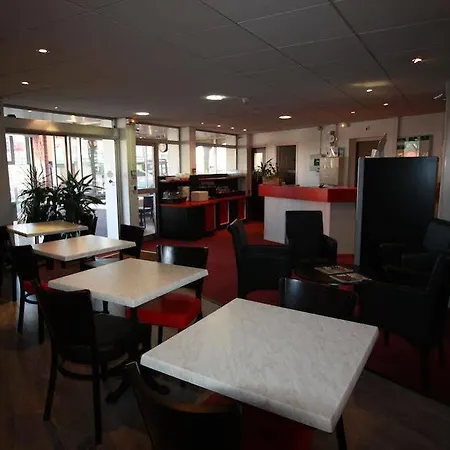 酒店 Saint Andre Gare Sncf 2*