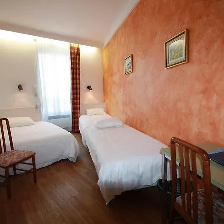 Saint Andre Gare Sncf Hotel 2*