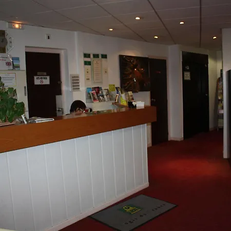 Saint Andre Gare Sncf 酒店 2*