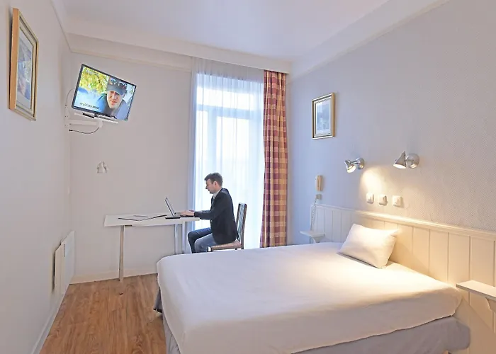 Saint Andre Gare Sncf 2* クレルモン・フェラン