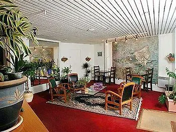 Hotel Saint André Gare Sncf 2*